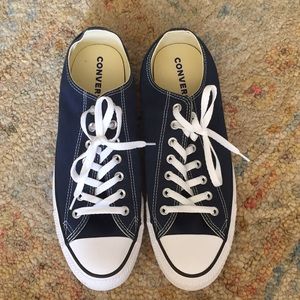 Mens Navy Blue Converse